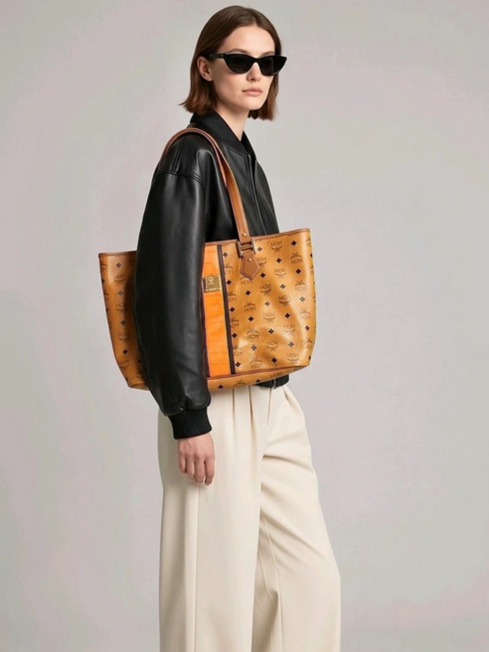 MCM Liz  Shopper in Visetos Tote, Brown & Orange